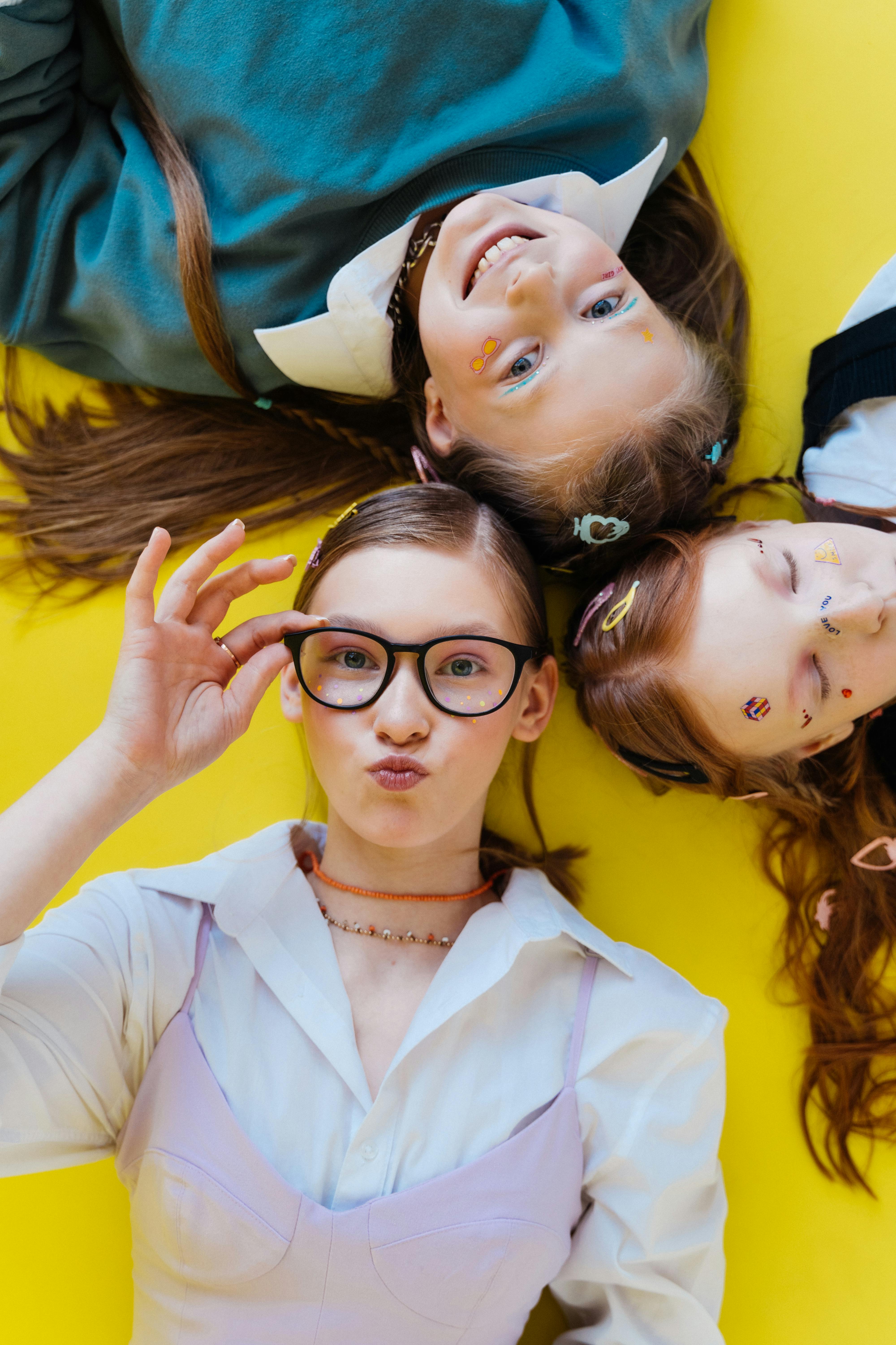 工作台与创作感图片